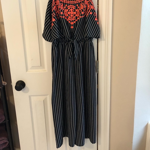 Romper - Picture 2 of 2